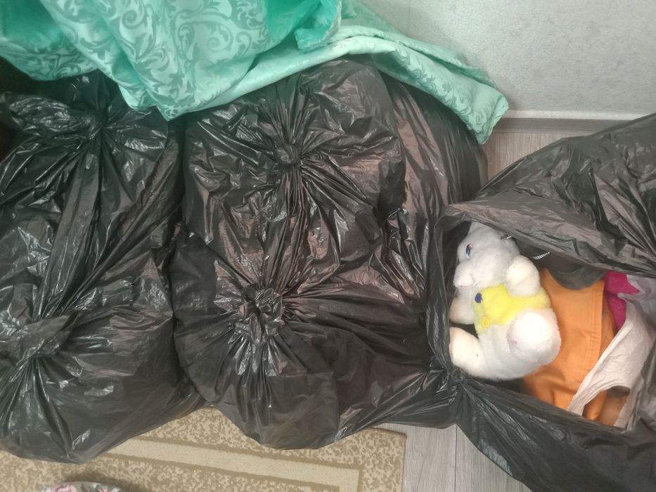 Отдам вещи в одни руки