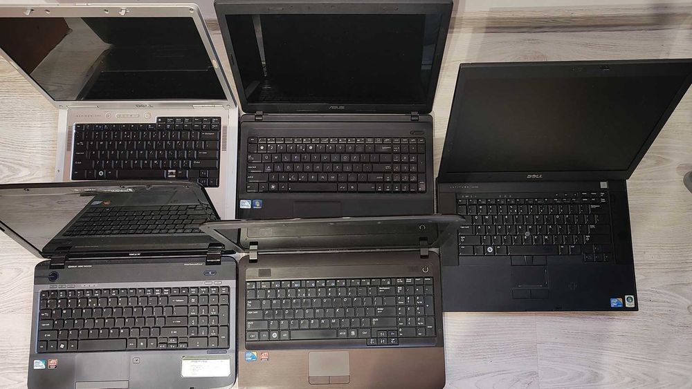 Pachet 7 laptopuri ieftin.