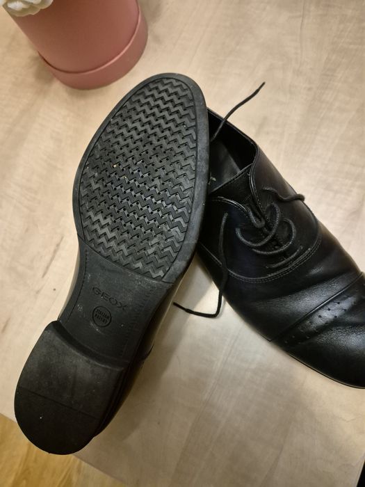 Vand pantofi eleganti geox 40