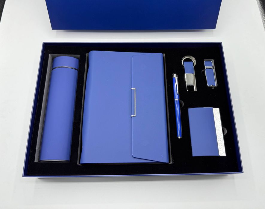 подарочный набор. Sovg’a to’plami