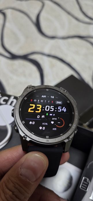 Продам смарт часы Т8pro