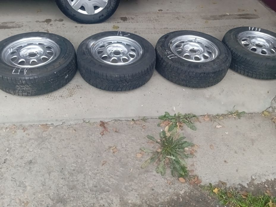 Шины с дисками 185/70/14