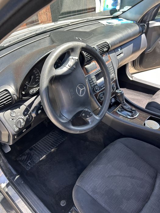 Mercedes C class w203 C200 kompressor