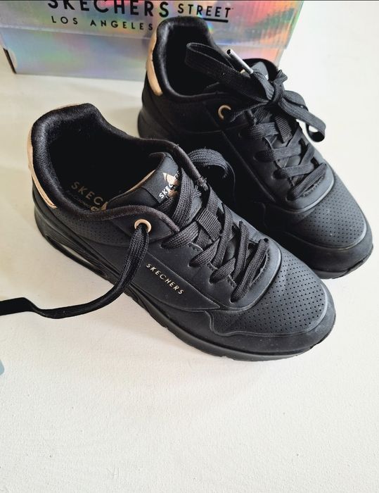 Sketchers детски маратонки номер 33