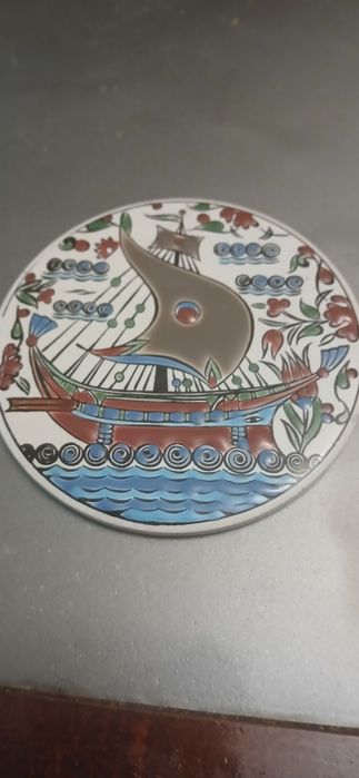 Цветни керамични подложки или за стена