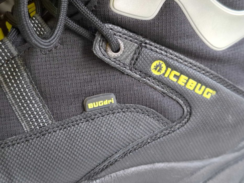 Зимни туристически обувки Icebug, размер 41 с шипове за лед