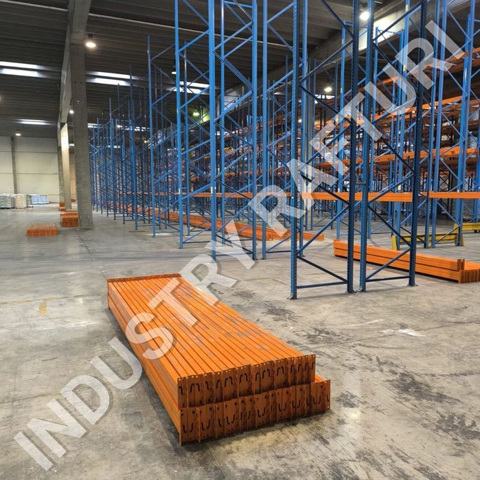 Rafturi metalice industriale second-hand