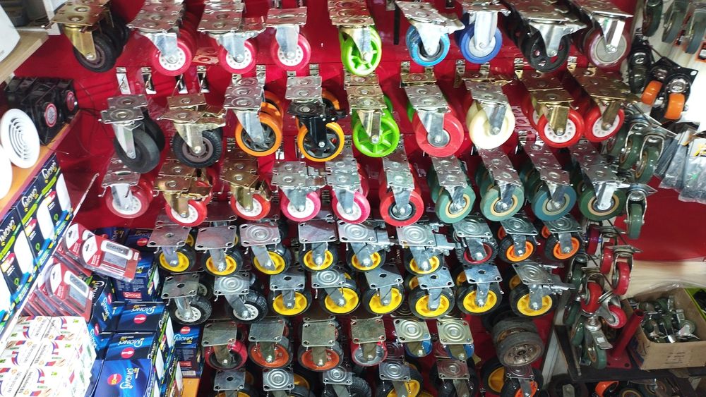 Arava shkaf va turli xildagi og'ir buyumlaringizga g'ildrak rolik balo