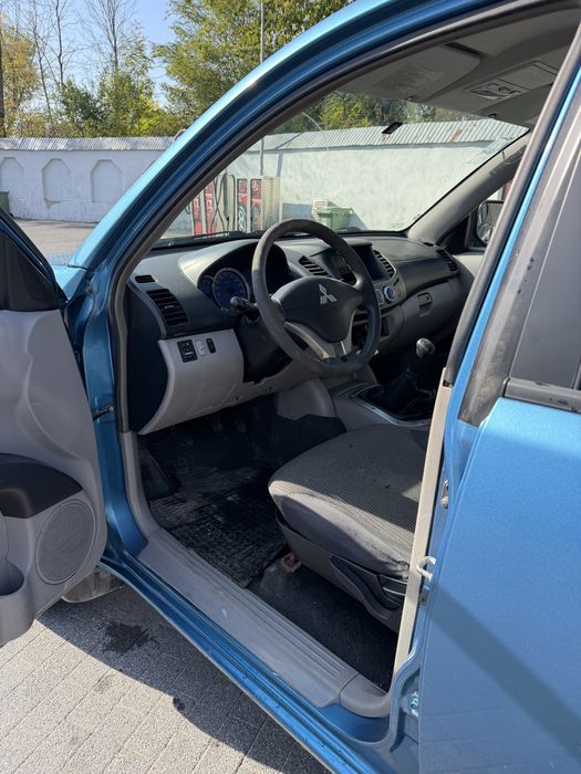 Mitsubishi L200 TVA deductibil