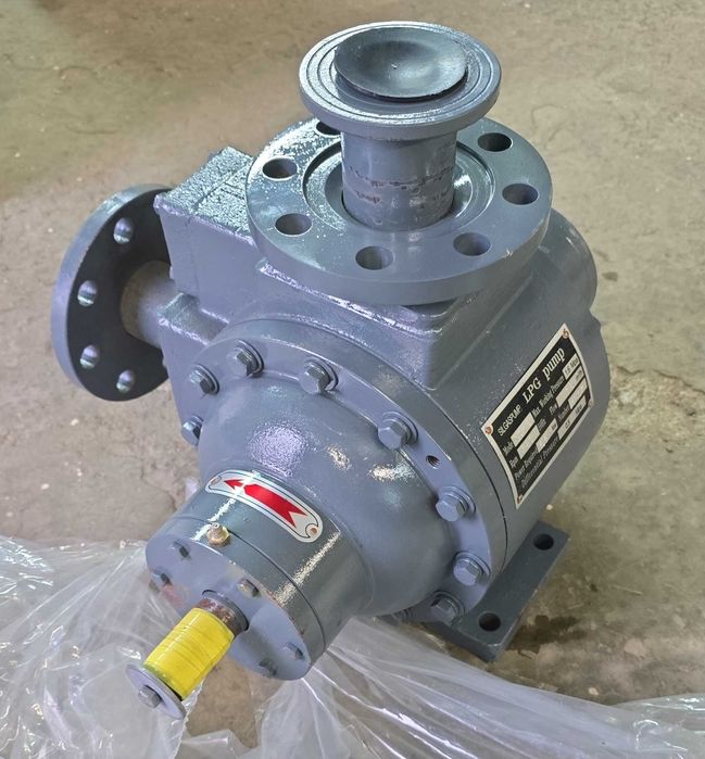 Насос газовый на ЗиЛ