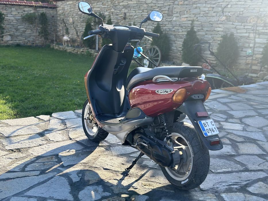 Продаван скутер Yamaha neos 50cc 2t двутактов регистриран с документи