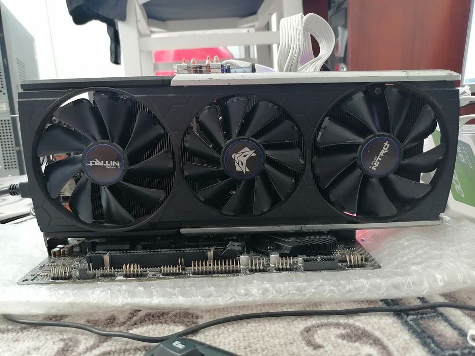 RX 5700XT 8гб срочно