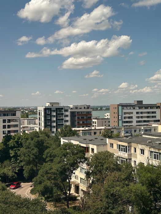 De închiriat – Apartament 2 camere | Prima închiriere | Tomis Nord | Vedere superbă către lac