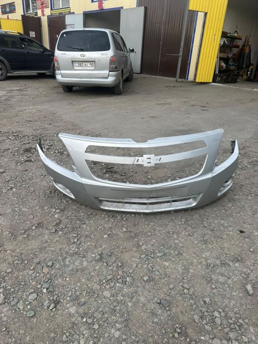 Бампер на серый Chevrolet Cobalt