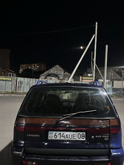 Продам Mitsubishi Space Wagon на ходу