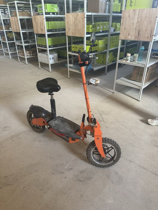 Продам мощный Электросамокат-электро мопед