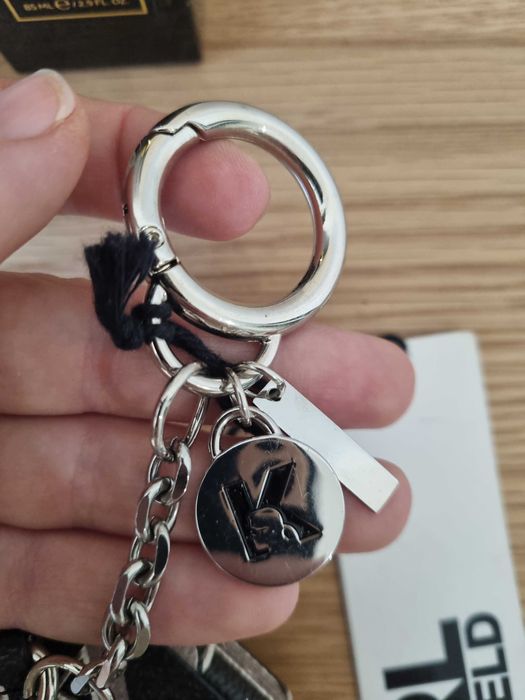 НОВ! Луксозен ключодържател Karl Lagerfeld K/Ikonik – Оригинален