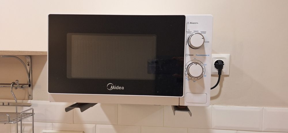 Микроволновая печь Midea