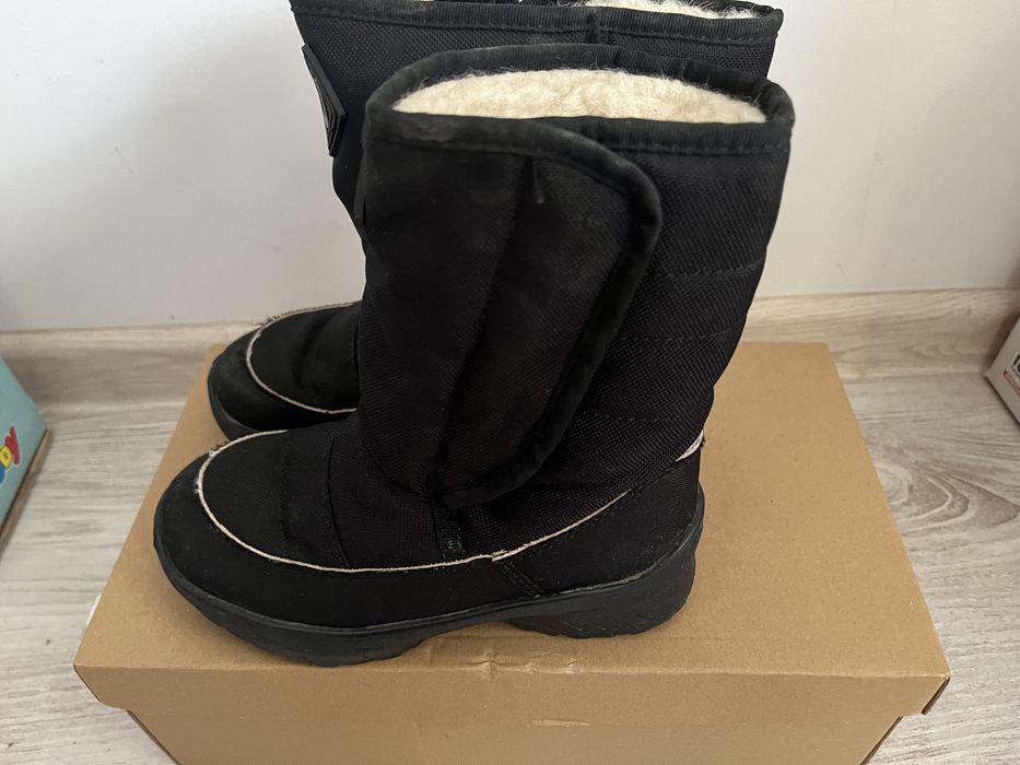 Incaltaminte rezistenta pentru copii