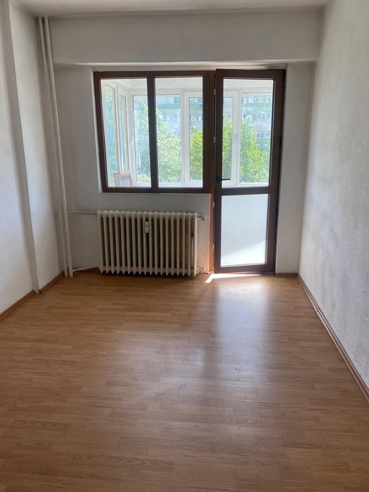 Apartament Deosebit 4 Camere De Vanzare - Pantelimon - Delfinului - 2 Bai
