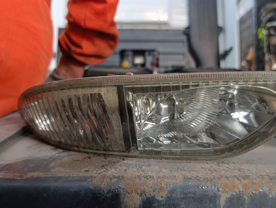 Противотуманки nissan cefiro a33