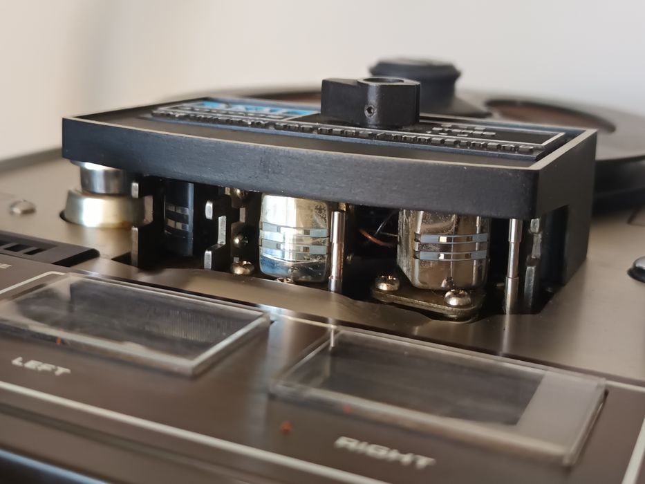 Magnetofon Akai 4000 DS,perfecta stare.