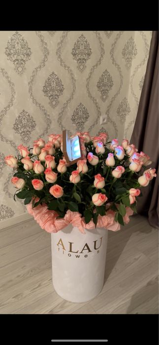 Цветы роза 61 шт