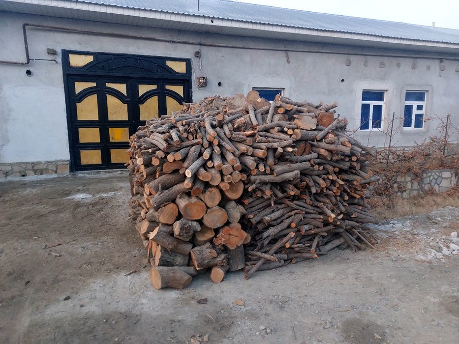 Курук утин сотилади