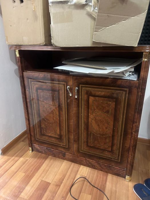 Продам гостиную мебель