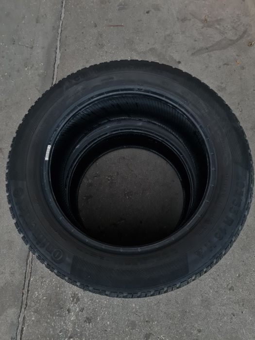Зимни гуми 2 броя CONTINENTAL ContiWinterContact TS850 205 55 R16