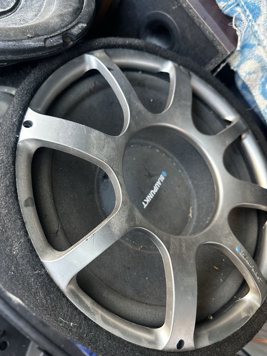 Радио, тонколони hertz,усилвател терминатор