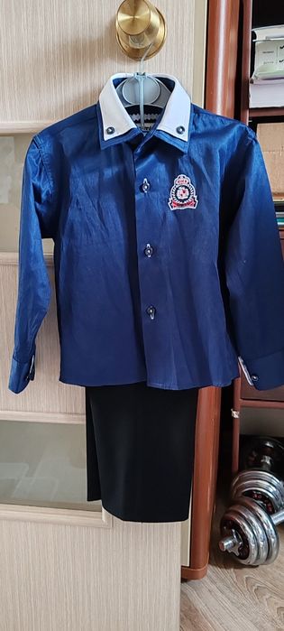 Рубашка с брюками на 2-3 г