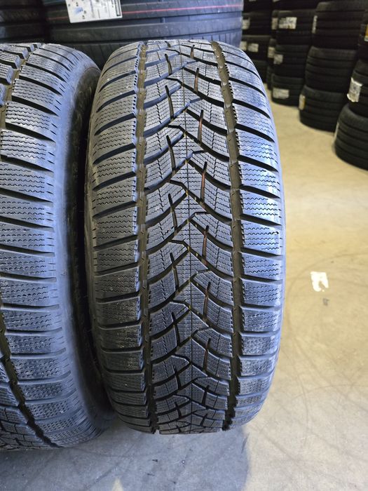 235/55/19 DUNLOP 4бр