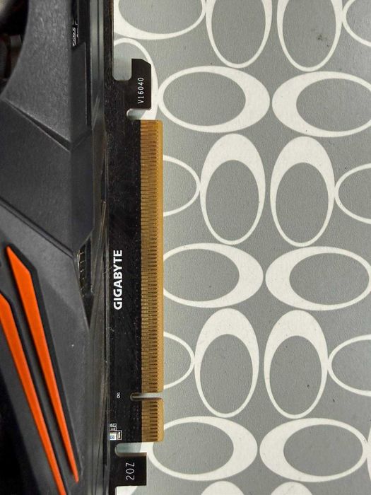 Vând Placă video GIGABYTE GTX 1080 Gaming G1 8GB – funcțională