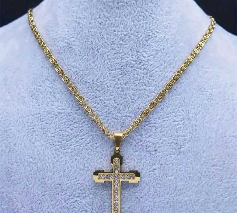 Ланец с кръст  медицинска стомана