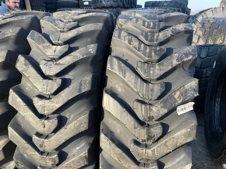 Anvelope noi de BULDOEXCAVATOR 16.9-28 440/80-28 Anvelope
