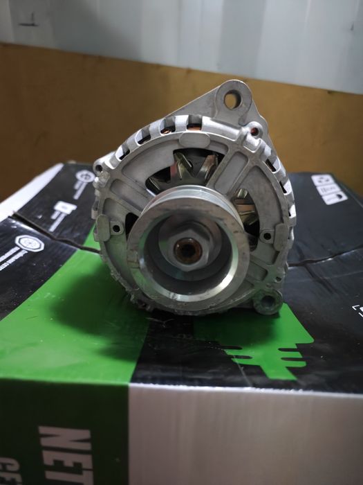 Стартер и генератор КамАЗ  новый