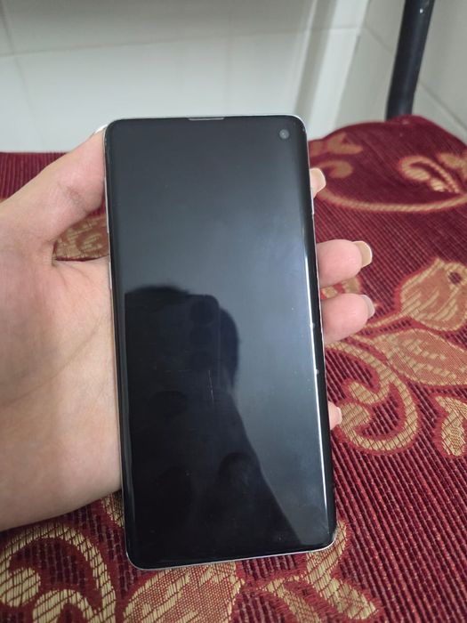 Самсунг с10 сатылады