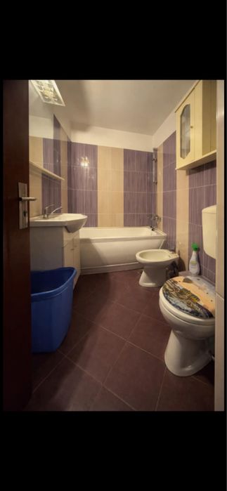 Vand apartament cu 2 camere