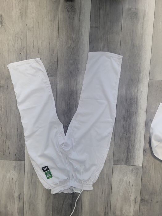 Kimono karate adidas club marimea 160, nou cu eticheta