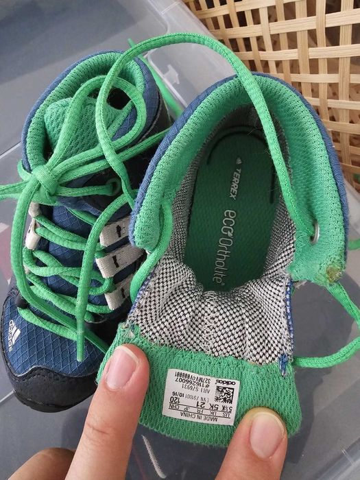 Бебешки обувки adidas Terrex GORE-TEX 21ви номер/13.5см и полар