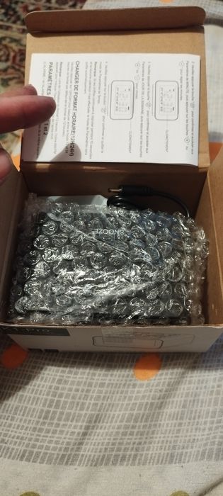 Цифрово FM радио часовник и двоен USB (1.1A+2.1A) за презареждане