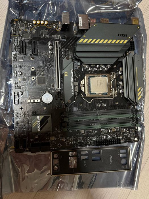 комплект intel материнка проц и башня