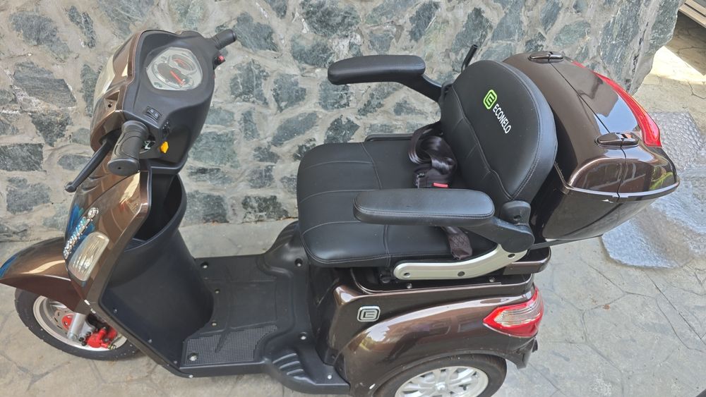 Scuter electrica Econelo