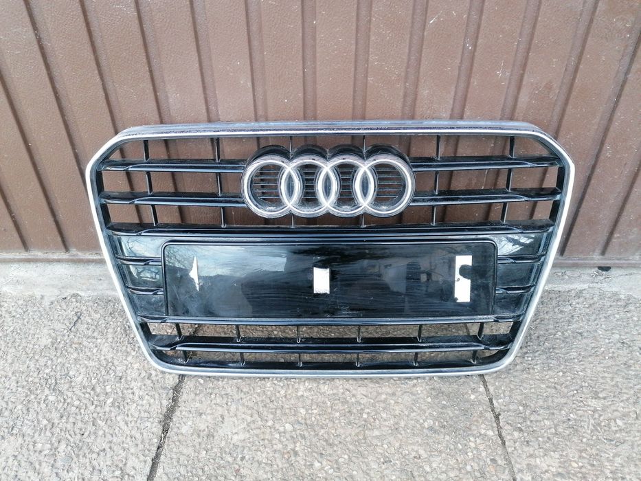 Grila Audi a 5 8t0853651g