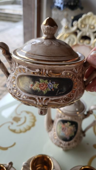 Сервиз за кафе Capodimonte