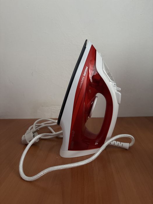 Утюг , абсолютно новый