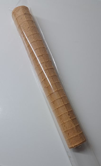 Вафелний трубичка с кремим