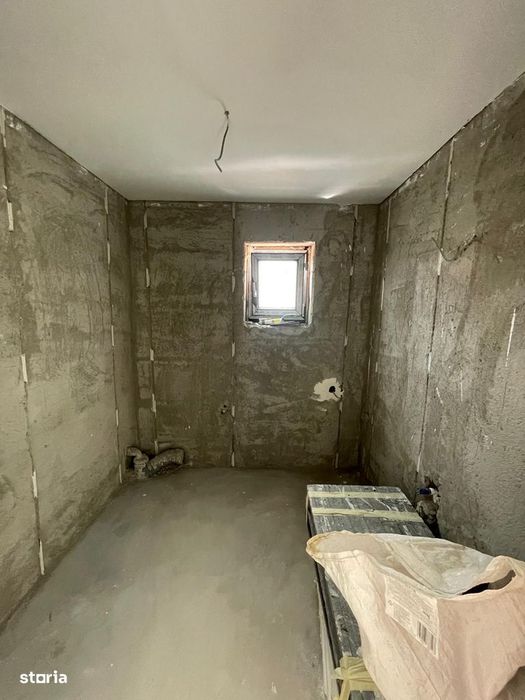 Casă 4 camere | Poartă electrică | Încălzire în pardoseală