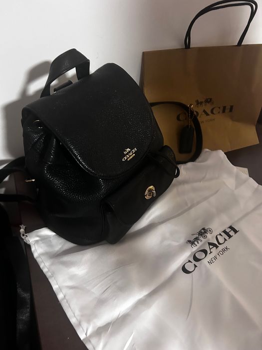 Coach раница малък размер